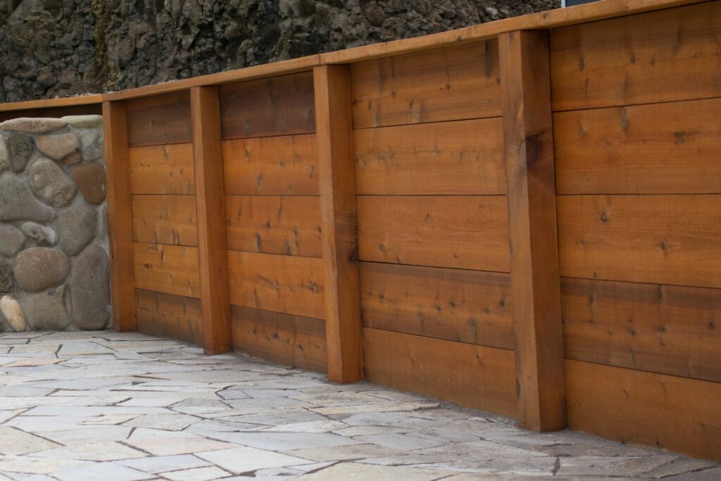 wood fencing clarkston wa