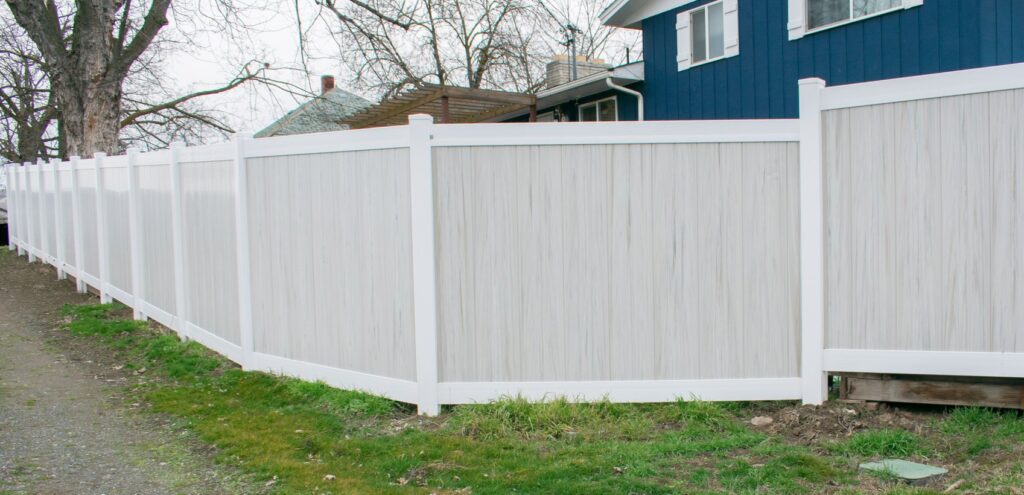 vinyl fence clarkston wa 